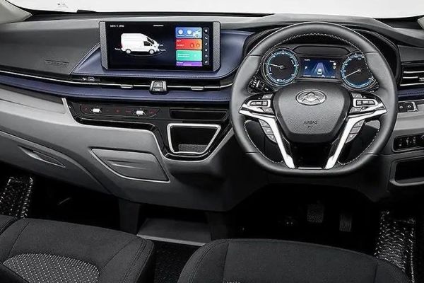 Vehicle view 4