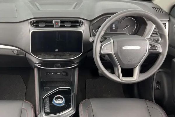 Vehicle view 4